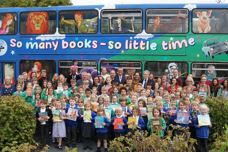 Liphook Junior School reading bus