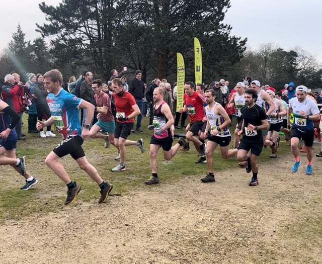 Record turnout: Hundreds lace up for Hindhead's Boxing Day Run