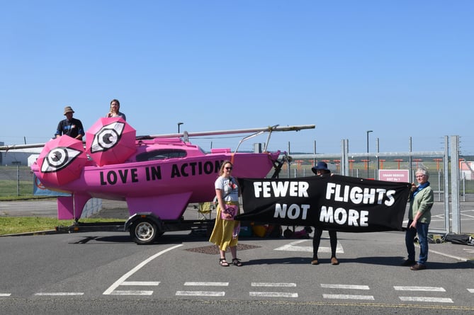 Protesters with the iconic XR pink boat