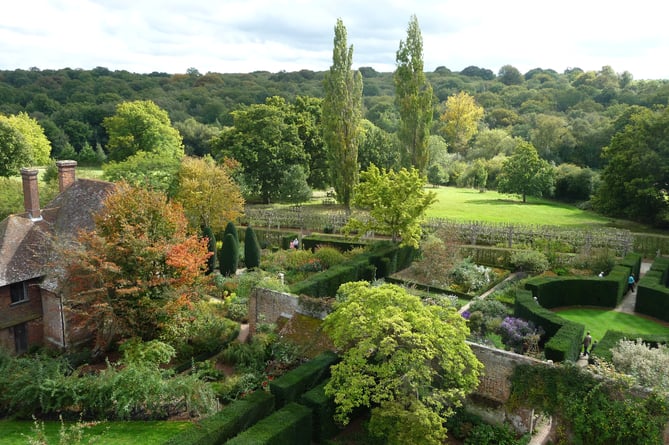 Sissinghurst Castle Southeast Gardens (Pic by Grace Kelly)