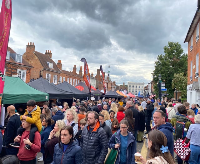 Food, glorious food as thousands gather for Farnham festival